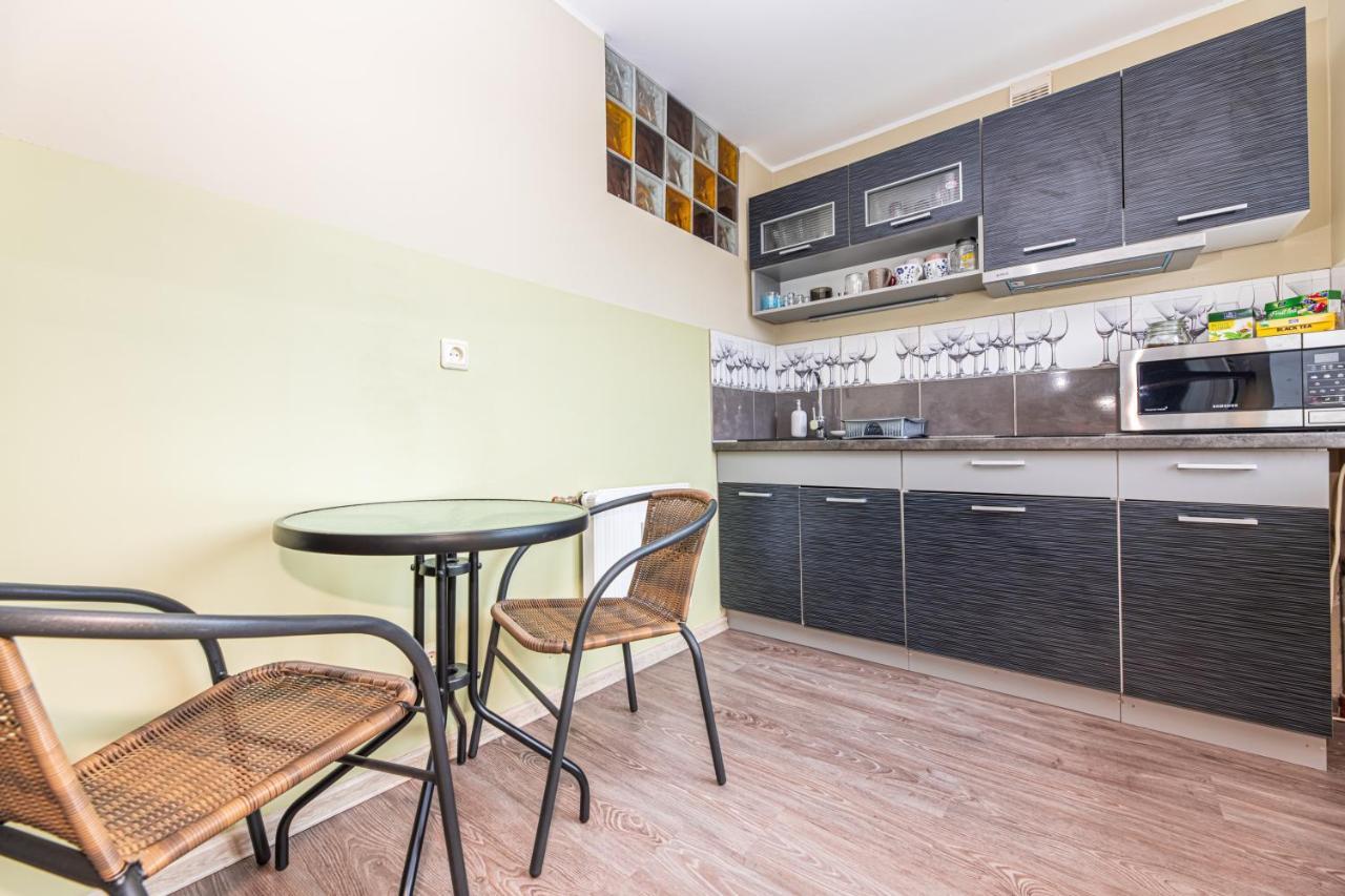 I. Kanto Apartamentai Apartment Клайпеда Екстериор снимка